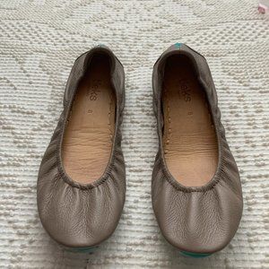TEIKS by Gavrieli in "taupe ballet flats